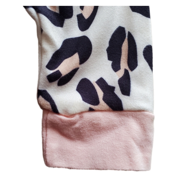 Preemie Baby Girls Cheetah Romper 4 Pc Set Size Preemie (48) - Picture 7 of 16
